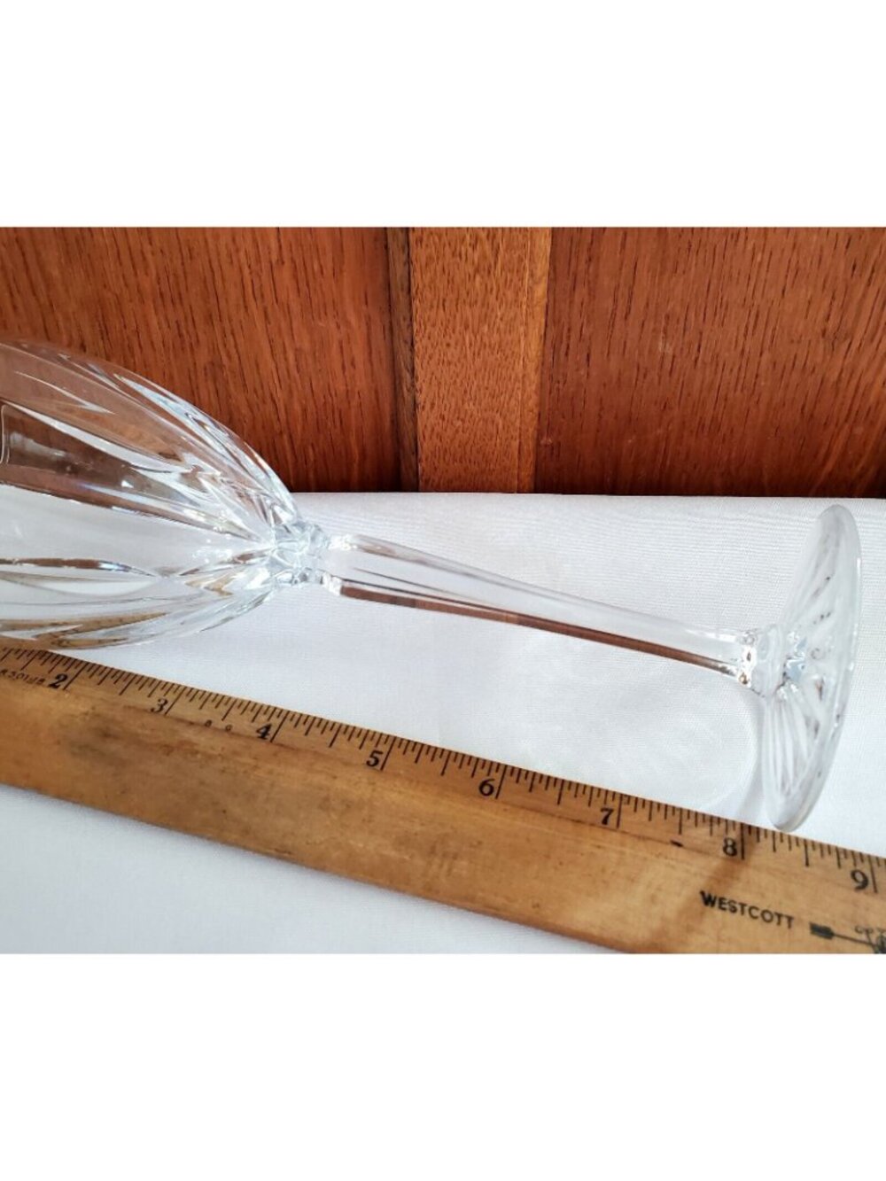 Mikasa Paloma Crystal Wine Glass 8 1/4" starburst cuts scratch - Picture 6 of 10